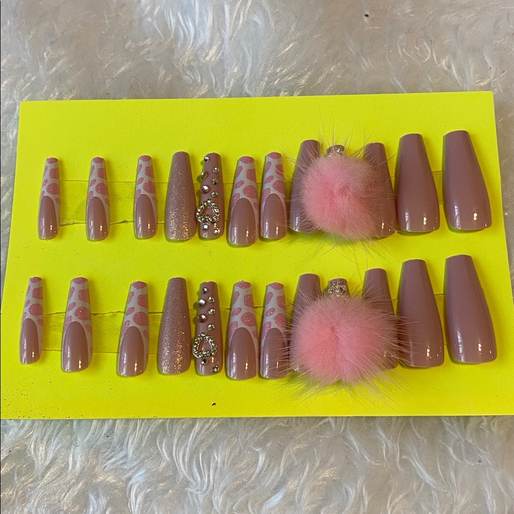 Pink and Gold Press-On Nails with Rhinestones